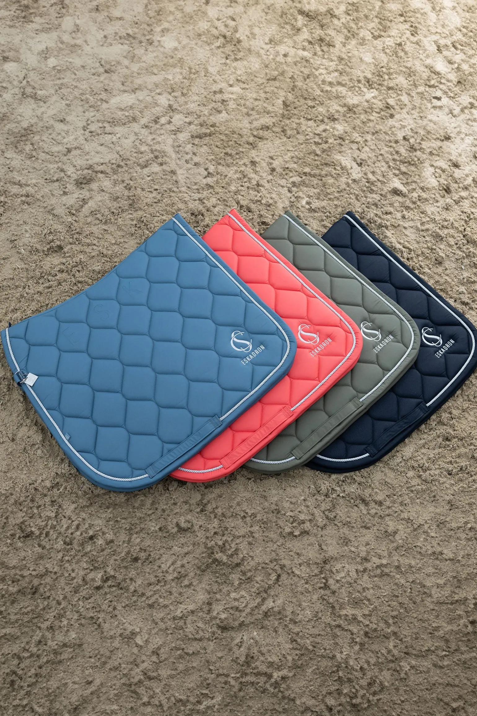 Classic Sports SS25 Sparkle Dressurschabracke