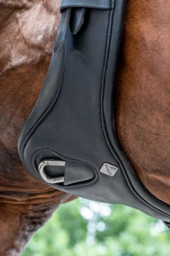 Gel-Tek anatomischer Kurzgurt für Springen mit geschwungener Form