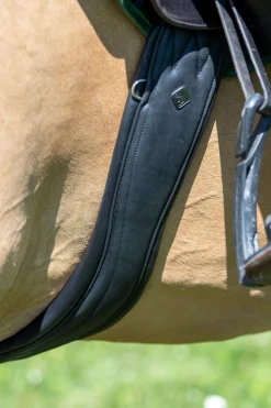 Gel-Tek anatomischer Kurzgurt für Springen mit geschwungener Form