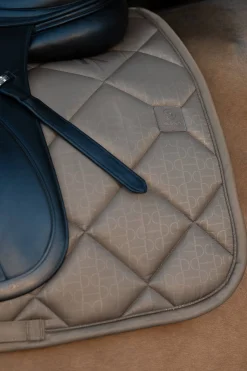 Platinum 25 Glossy Bit Dressurschabracke