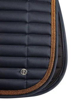 Quinn Dressurschabracke