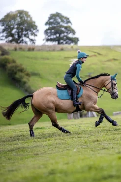 Seasonal Luxury CC Springschabracke