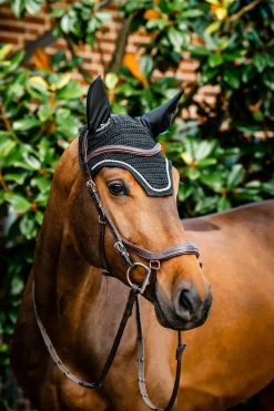 Signature Fliegenhaube