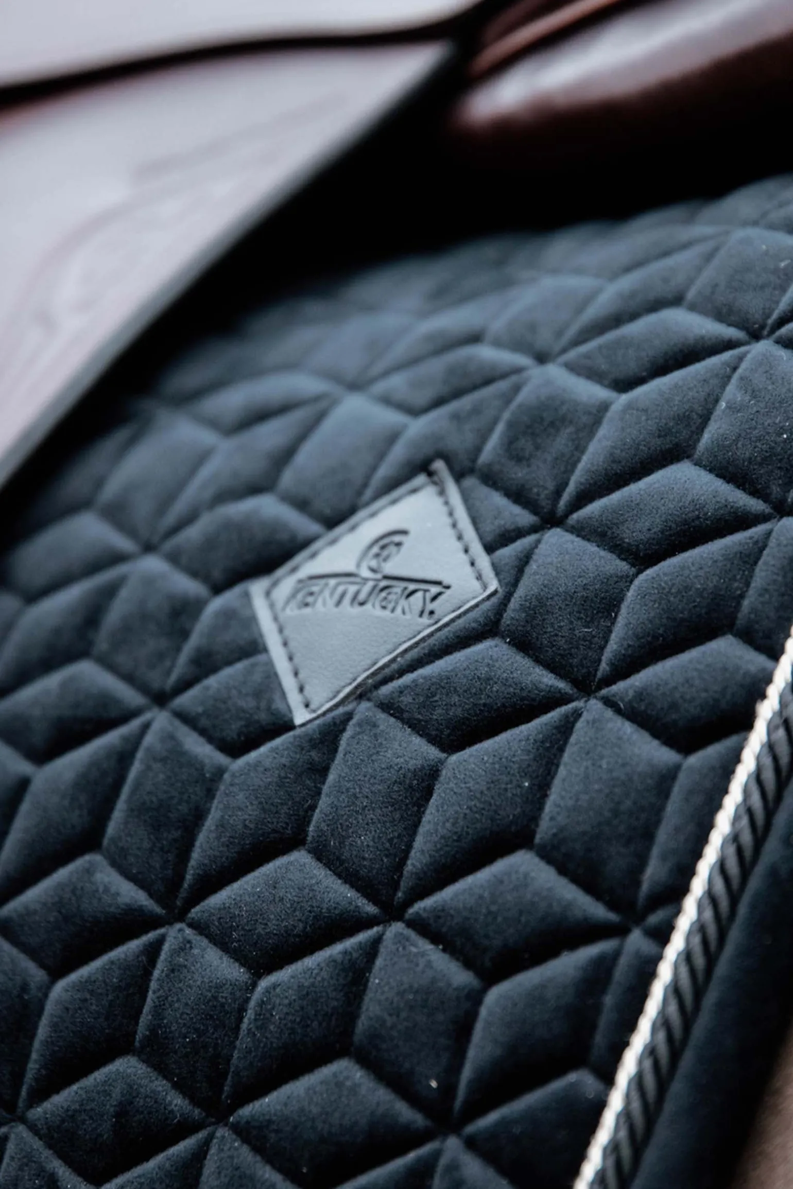 Velvet Basic Springschabracke