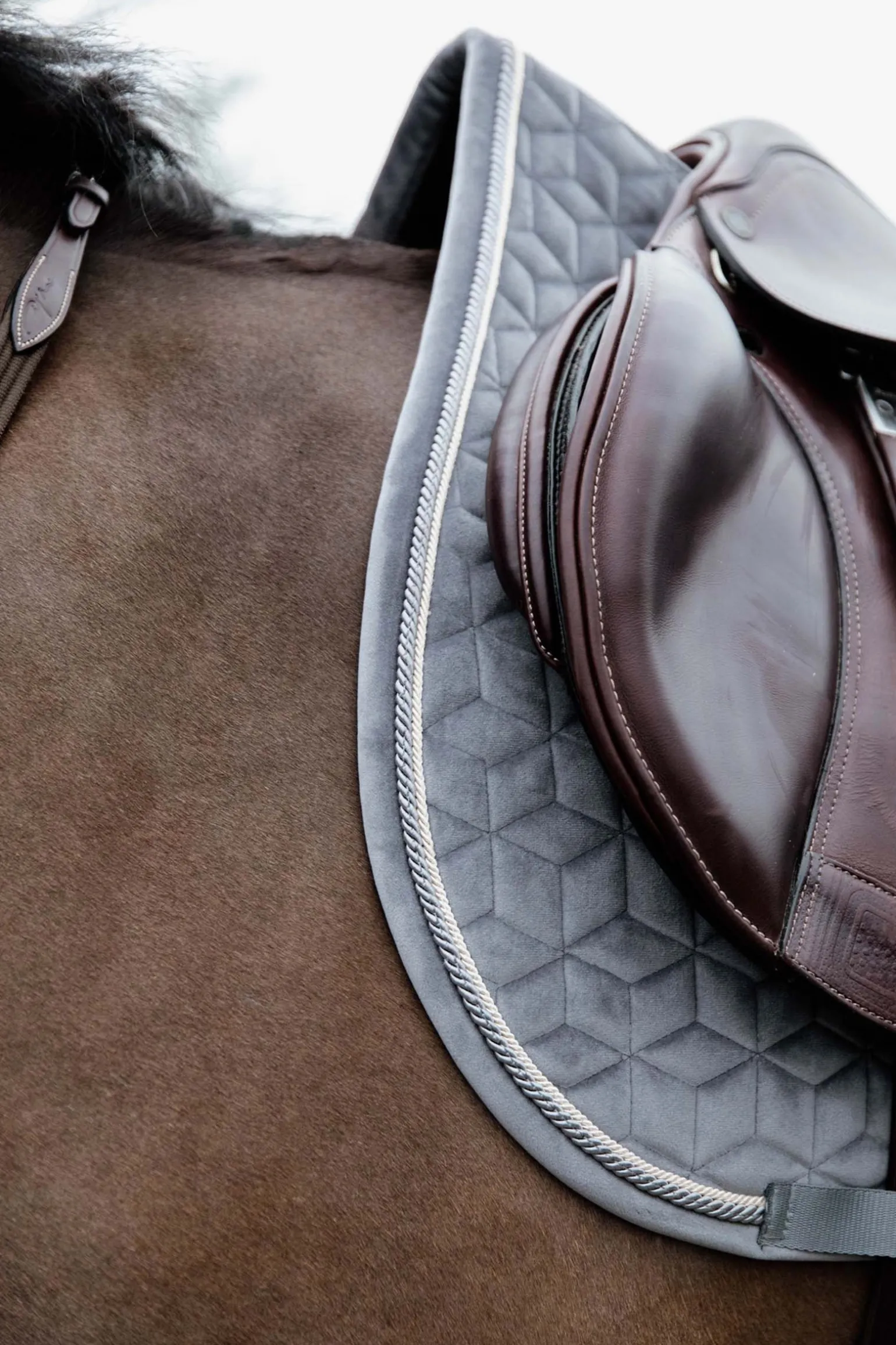 Velvet Basic Springschabracke