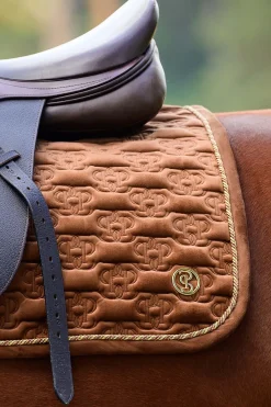 Velvet Monogram Springschabracke