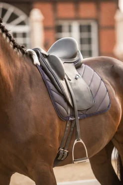 Victoria Dressurschabracke